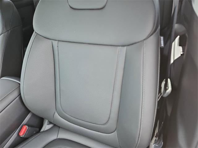 new 2025 Hyundai TUCSON Hybrid car, priced at $29,010