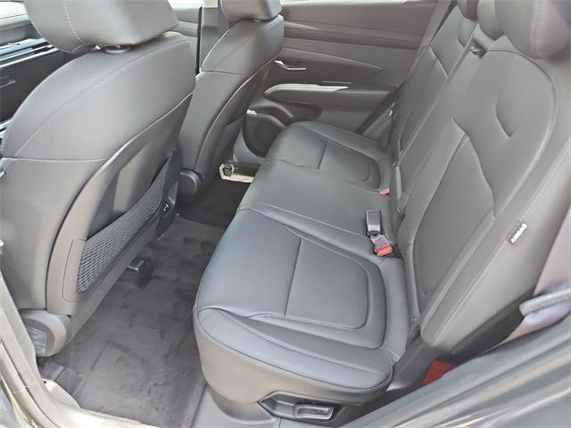 new 2025 Hyundai TUCSON Hybrid car, priced at $29,010