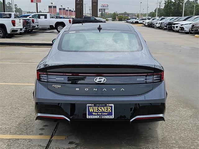 new 2024 Hyundai Sonata car, priced at $29,039