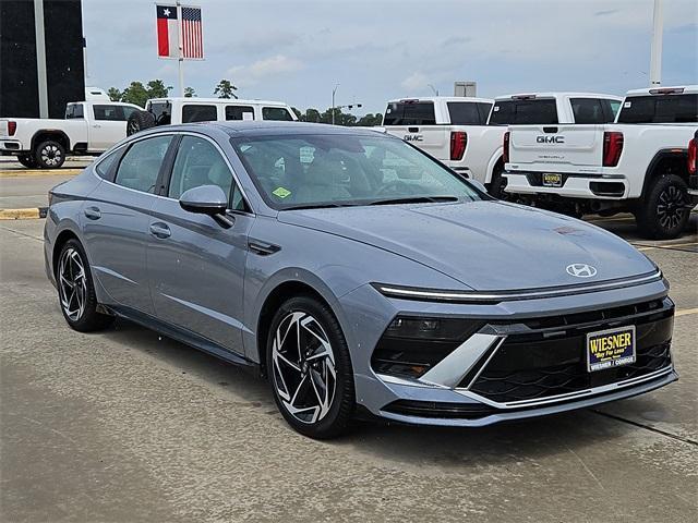 new 2024 Hyundai Sonata car, priced at $29,039