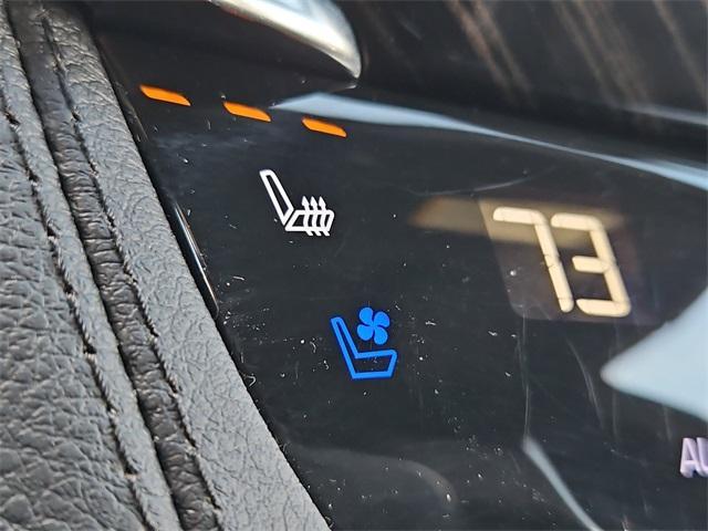 used 2022 Cadillac XT6 car, priced at $34,999