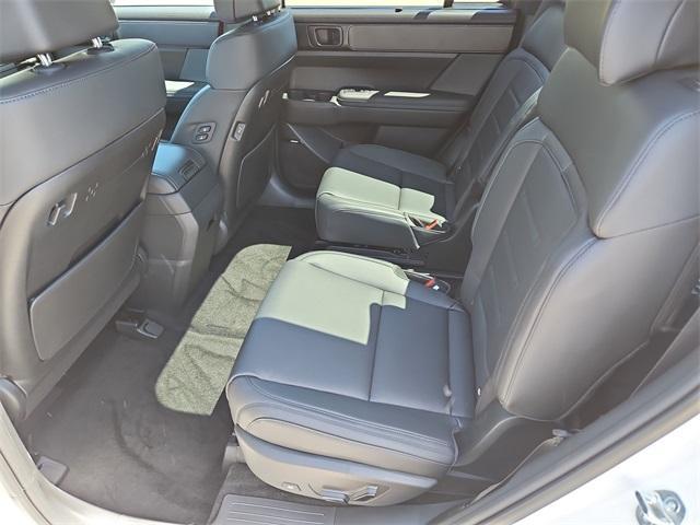 new 2025 Hyundai SANTA FE HEV car, priced at $50,955