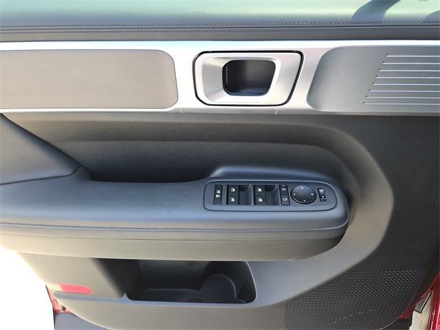 new 2024 Hyundai Santa Fe car, priced at $40,613