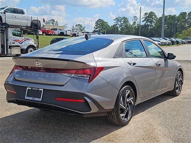 new 2025 Hyundai Elantra car, priced at $24,685