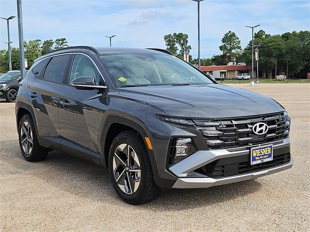 new 2025 Hyundai Tucson car, priced at $33,555