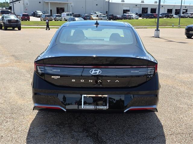 new 2025 Hyundai Sonata car, priced at $31,828
