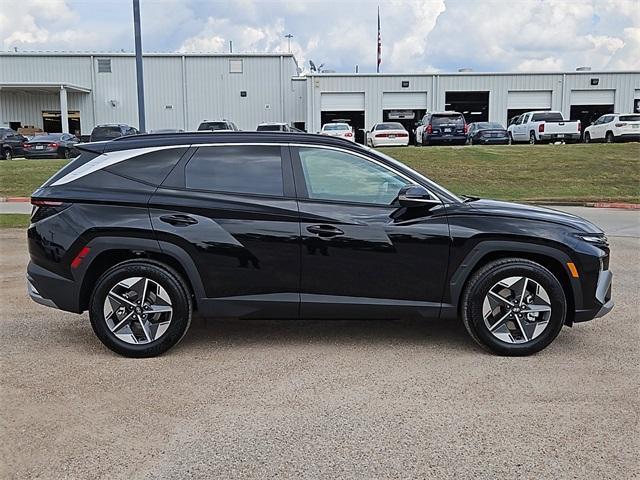 new 2025 Hyundai Tucson car, priced at $30,185