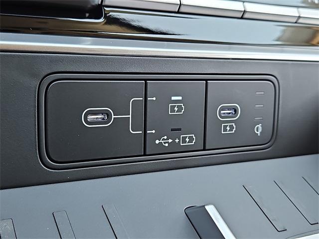 new 2025 Hyundai Santa Fe car, priced at $36,985