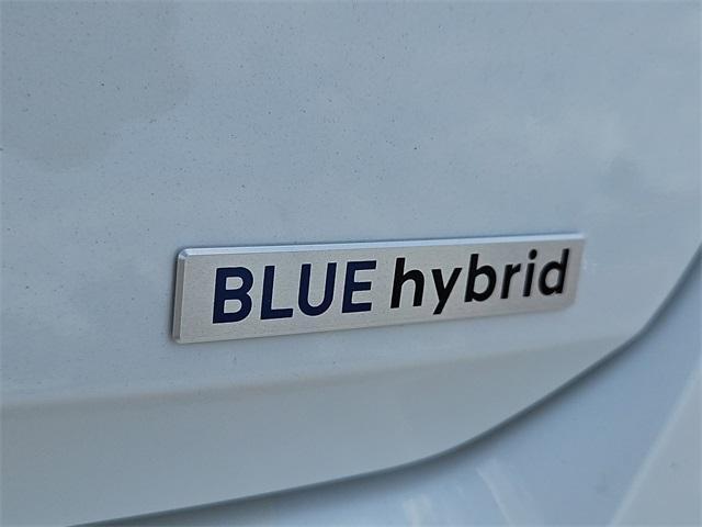 new 2025 Hyundai ELANTRA HEV car, priced at $24,779