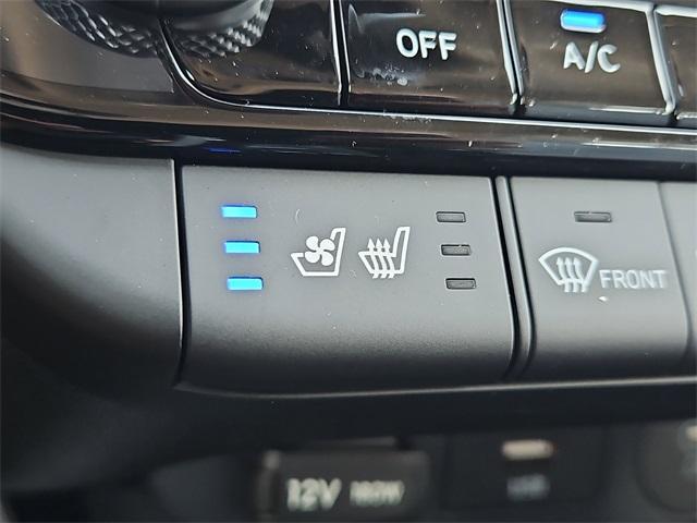 new 2025 Hyundai ELANTRA HEV car, priced at $22,634