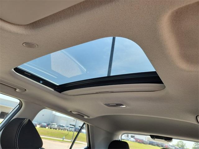 new 2025 Hyundai Venue car, priced at $23,350