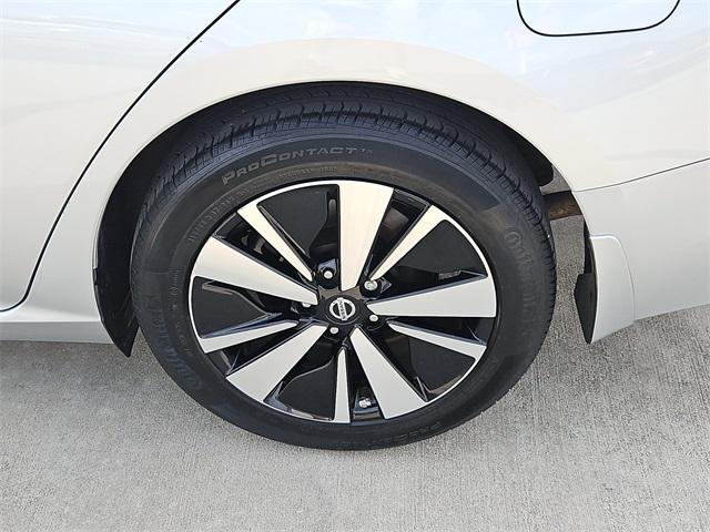 used 2021 Nissan Altima car, priced at $17,486