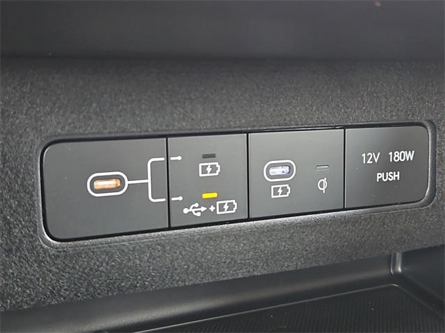 new 2025 Hyundai Sonata Hybrid car, priced at $32,080