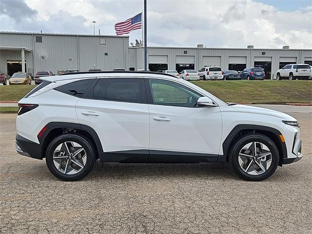 new 2025 Hyundai Tucson car, priced at $30,959