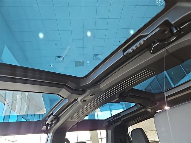 used 2025 GMC HUMMER EV Pickup car, priced at $111,999