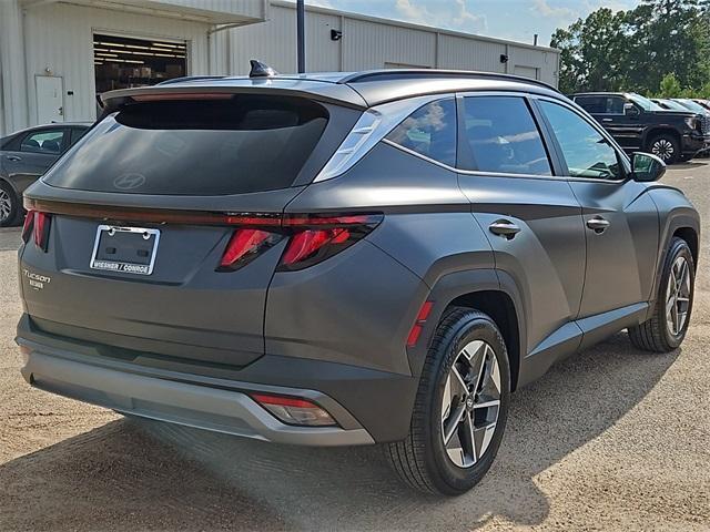 new 2025 Hyundai Tucson car, priced at $28,854