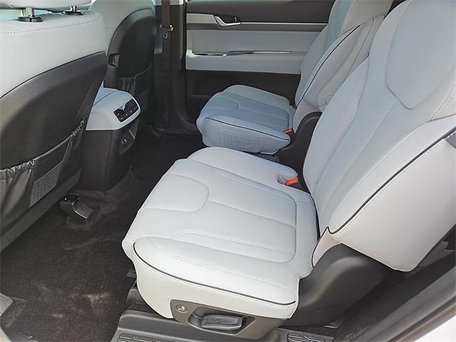 new 2025 Hyundai Palisade car, priced at $43,184