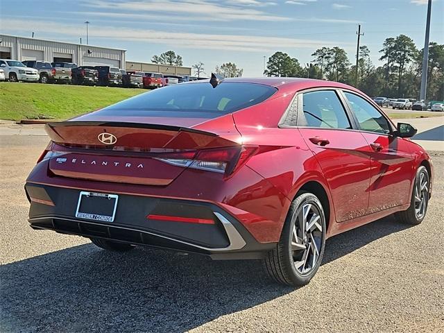 new 2025 Hyundai Elantra car, priced at $25,165