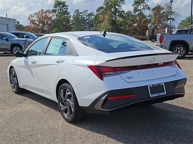 new 2025 Hyundai Elantra car, priced at $21,894