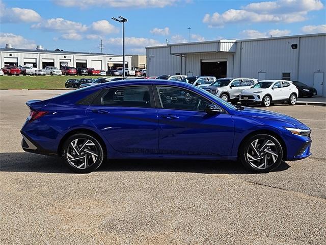 new 2025 Hyundai Elantra car, priced at $21,472