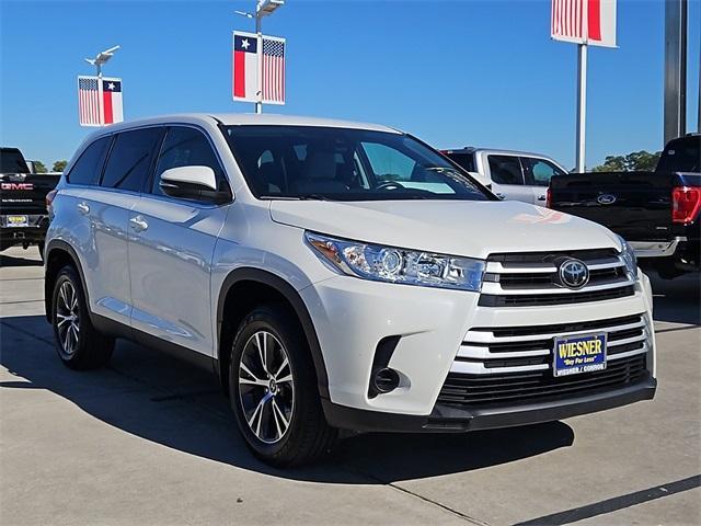 used 2019 Toyota Highlander car, priced at $21,980