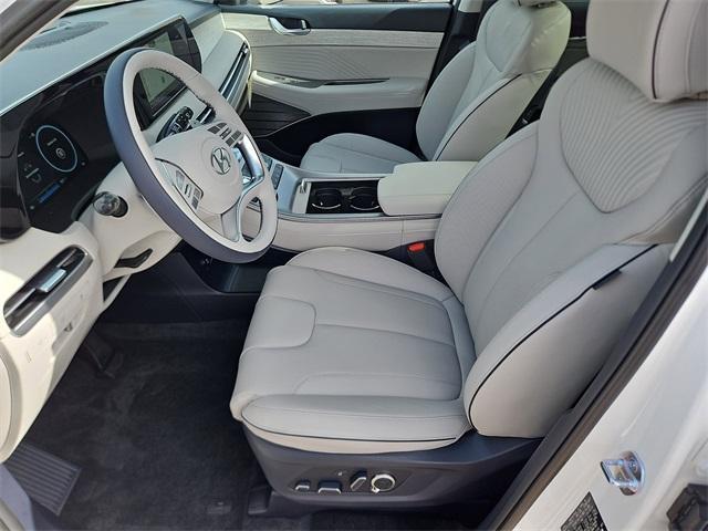 new 2025 Hyundai Palisade car, priced at $52,455