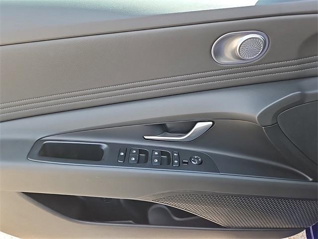 new 2025 Hyundai Elantra car, priced at $26,230