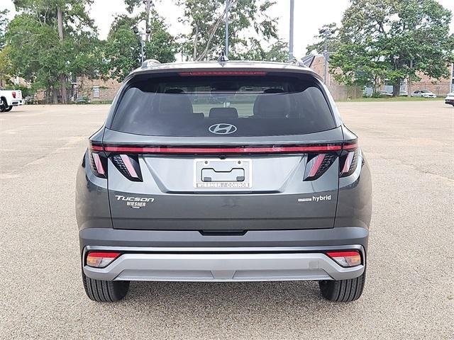 new 2025 Hyundai TUCSON Hybrid car, priced at $37,290