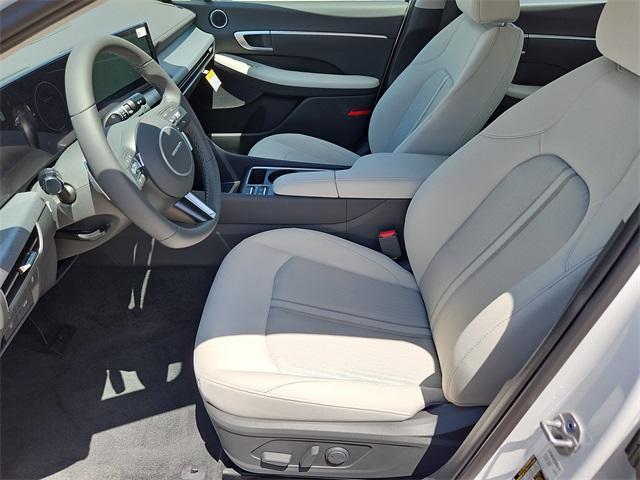 new 2025 Hyundai Sonata car, priced at $32,160