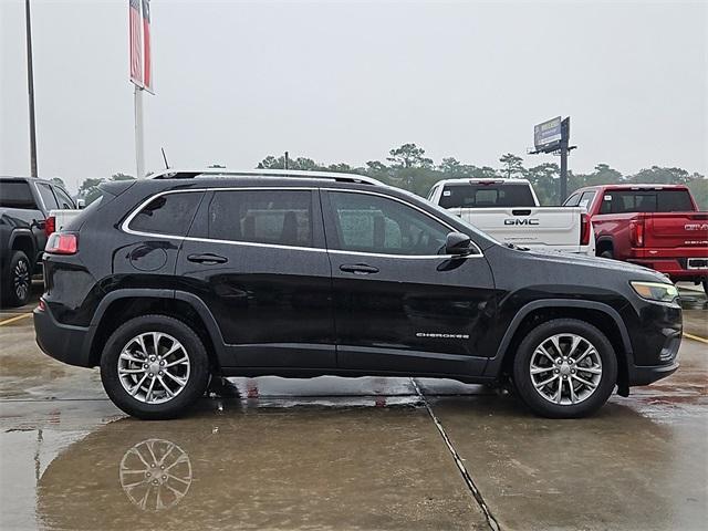 used 2019 Jeep Cherokee car, priced at $15,484