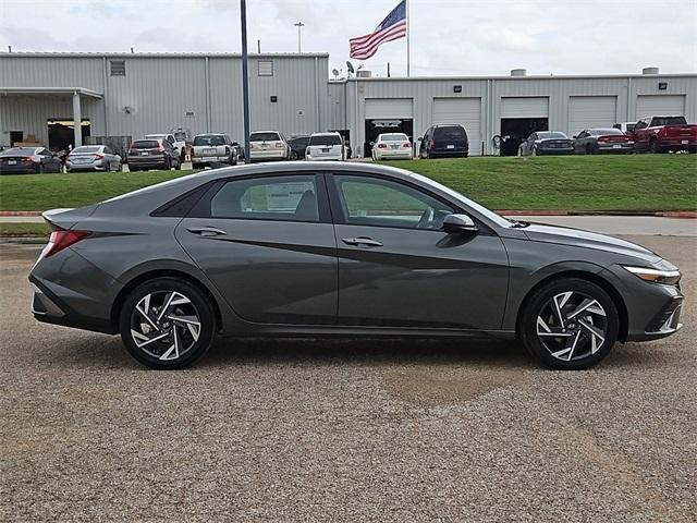 new 2025 Hyundai Elantra car, priced at $21,463