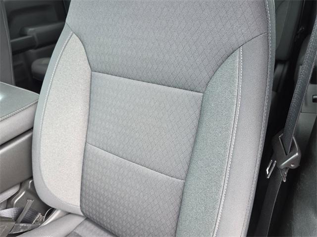 used 2022 Chevrolet Silverado 1500 car, priced at $33,999
