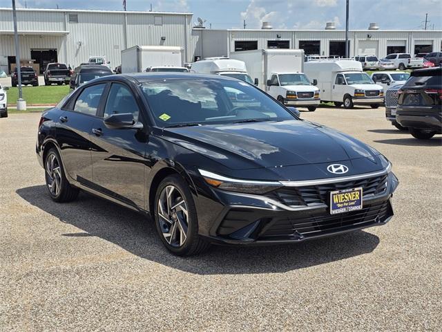 new 2025 Hyundai Elantra car, priced at $23,800