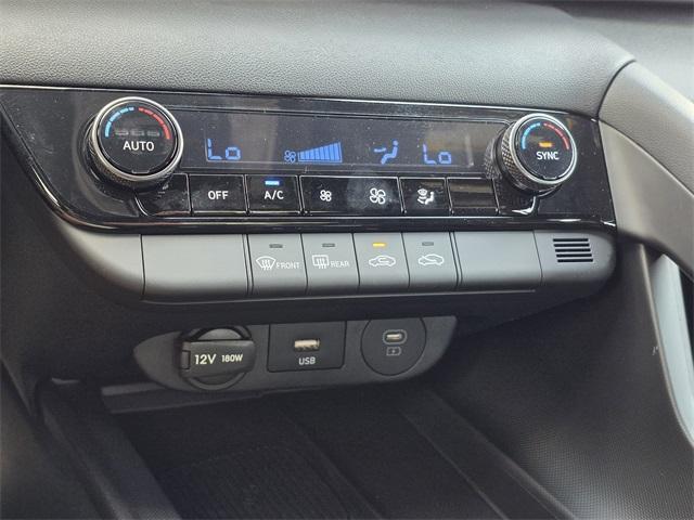 new 2025 Hyundai Elantra car, priced at $23,800