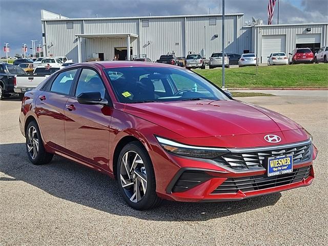 new 2025 Hyundai Elantra car, priced at $21,885