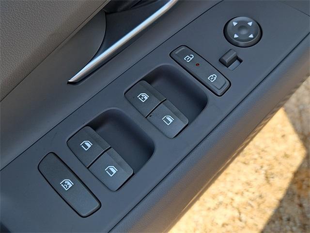 new 2025 Hyundai Elantra car, priced at $19,884