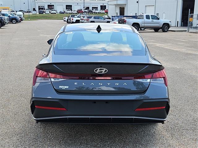 new 2025 Hyundai Elantra car, priced at $23,485