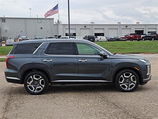 new 2025 Hyundai Palisade car, priced at $40,355