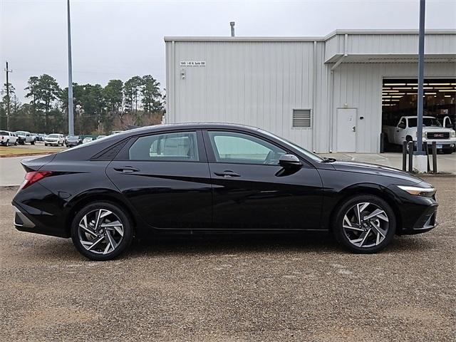 new 2025 Hyundai Elantra car, priced at $24,655