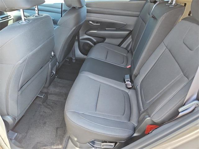new 2026 Hyundai TUCSON Hybrid car, priced at $32,376