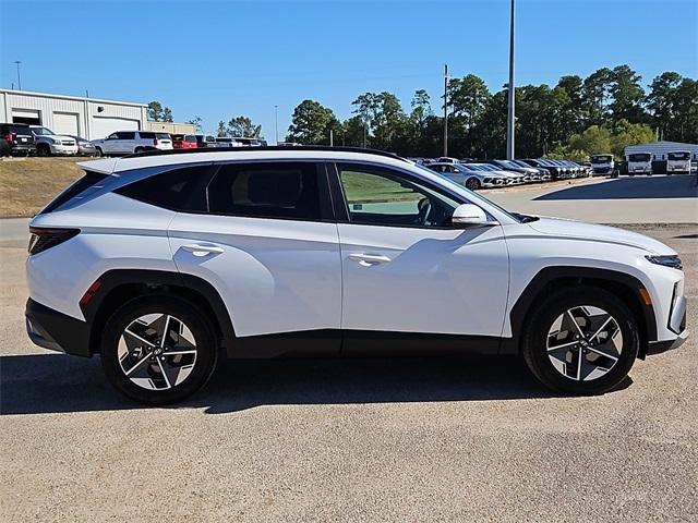 new 2025 Hyundai Tucson car, priced at $30,041