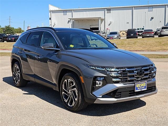 new 2025 Hyundai Tucson car, priced at $40,325