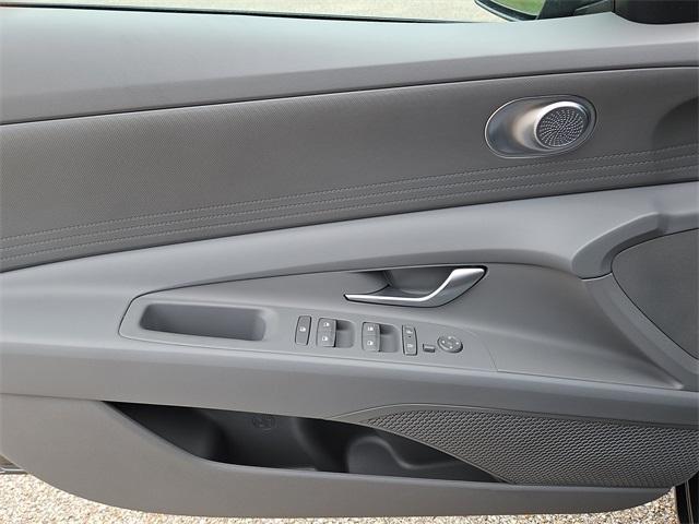 new 2025 Hyundai Elantra car, priced at $22,650