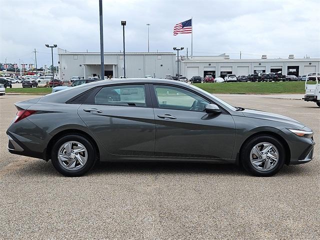 new 2025 Hyundai Elantra car, priced at $22,650