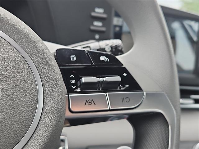 new 2025 Hyundai Elantra car, priced at $22,650
