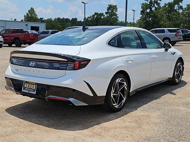 new 2024 Hyundai Sonata car, priced at $29,444