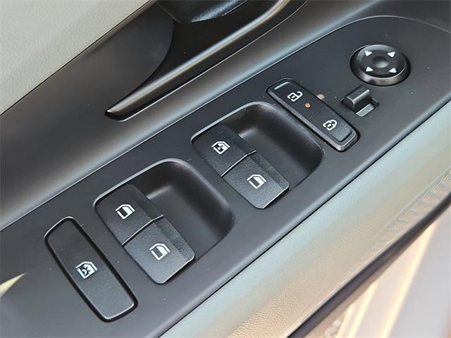 new 2025 Hyundai ELANTRA HEV car, priced at $28,989