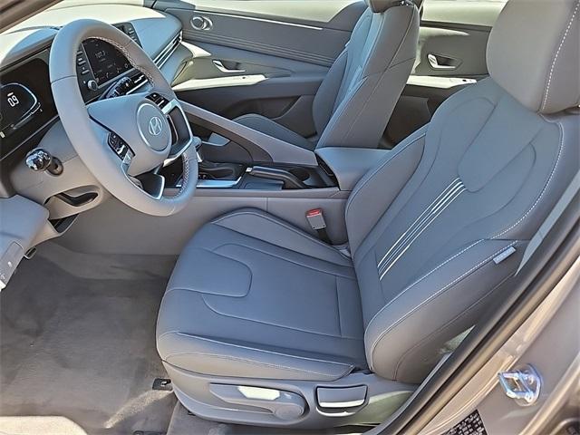 new 2025 Hyundai Elantra car, priced at $23,625