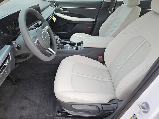 new 2025 Hyundai Sonata car, priced at $27,980