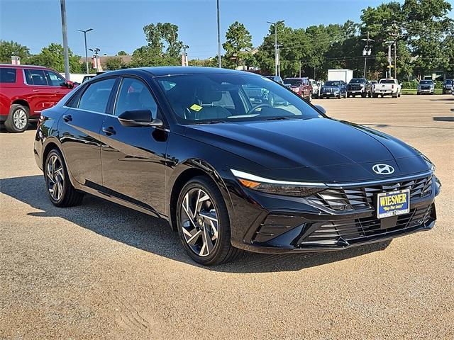 new 2025 Hyundai ELANTRA HEV car, priced at $28,570